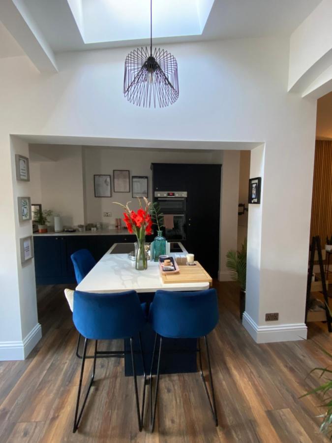 Luxury Spacious Renovated Townhouse * Grantham